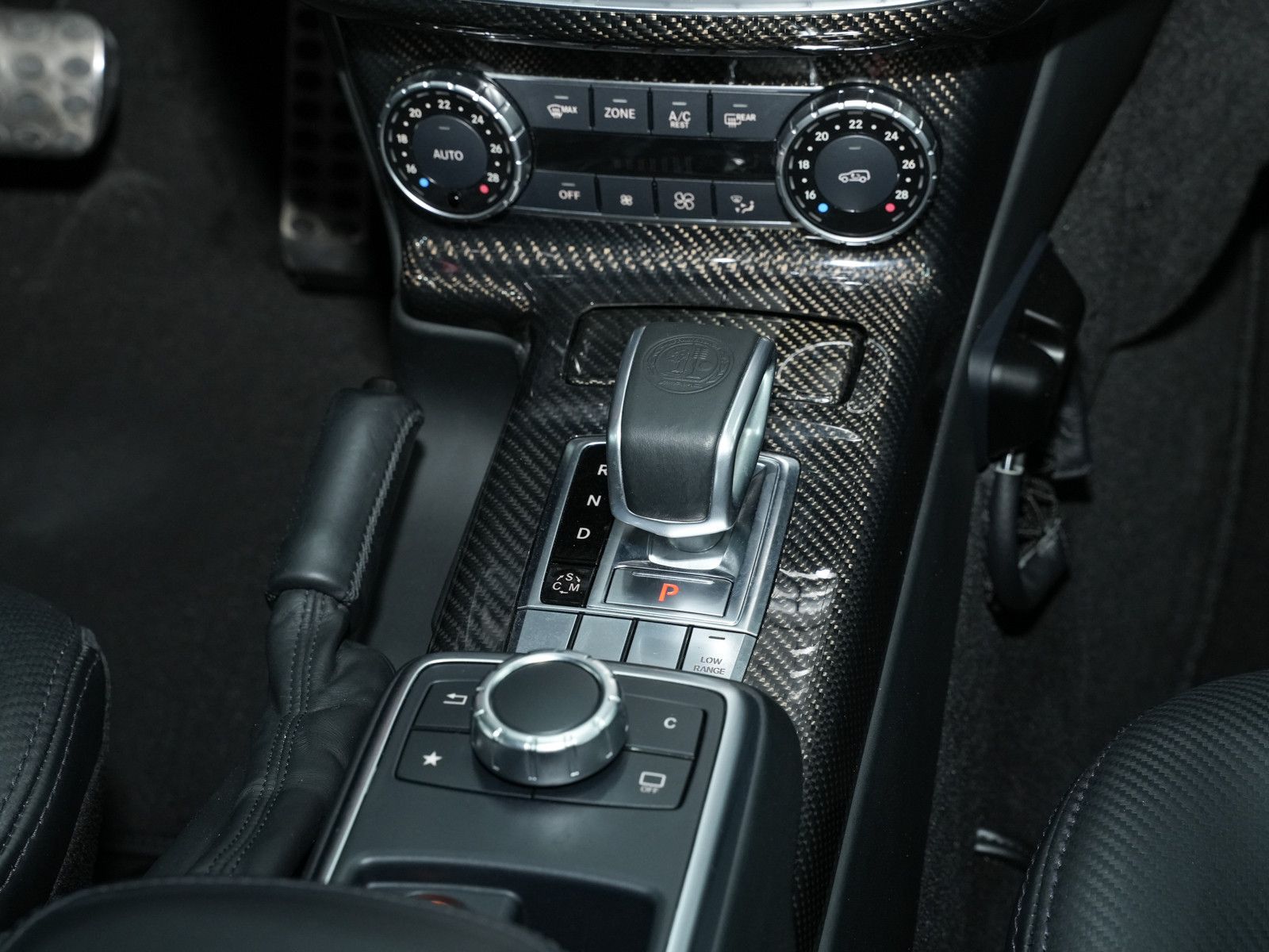 Fahrzeugabbildung Mercedes-Benz G 65 AMG - Fond Entertainment | Standheizung