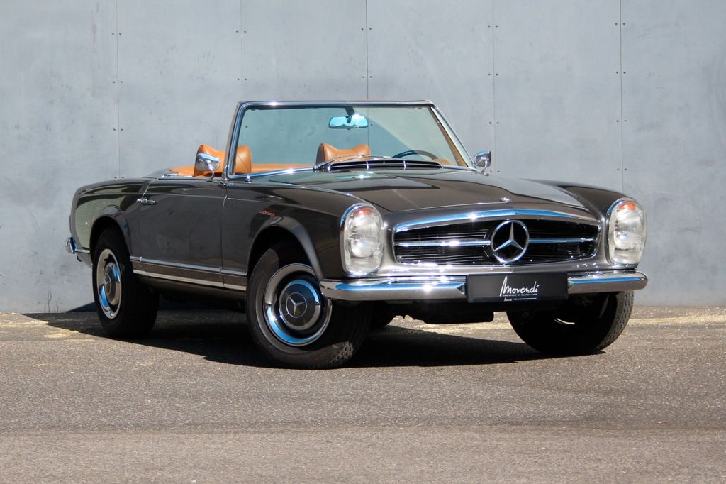 Mercedes-Benz SL 230