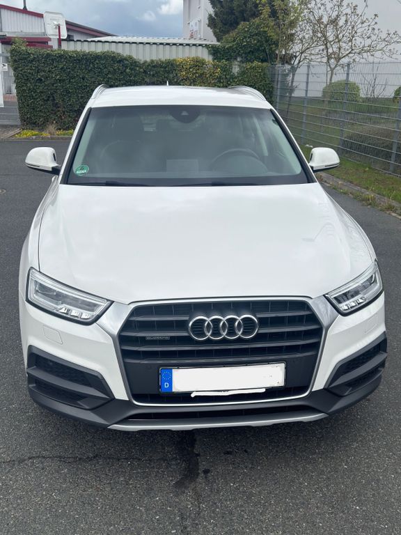 Image of Audi Q3