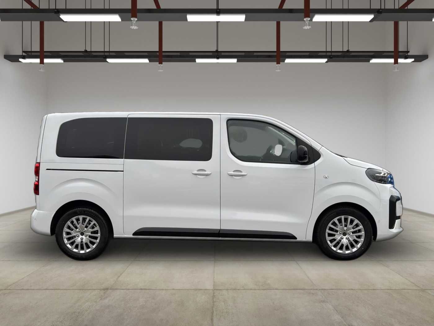 Peugeot Traveller - Bild 6