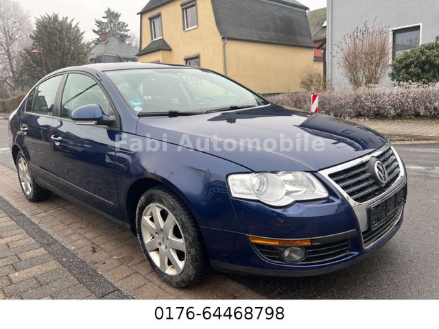 Volkswagen Passat Lim. Trendline+KLIMAAUT+TEMPO+ALUS