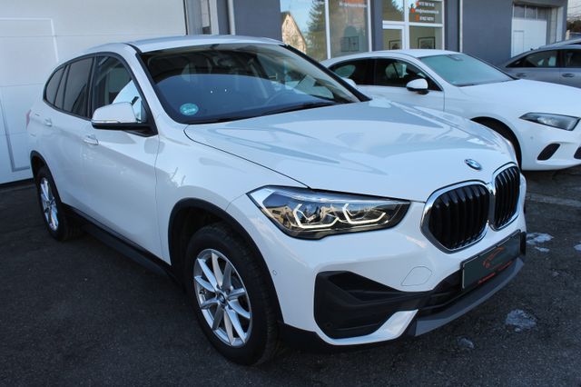 BMW X1 sDrive 18 d*Sportsitze*LED*SHZ*Navi*Klima*ALU