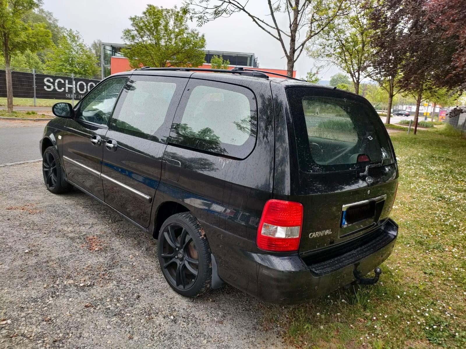 Kia Carnival 2006 — photo 6