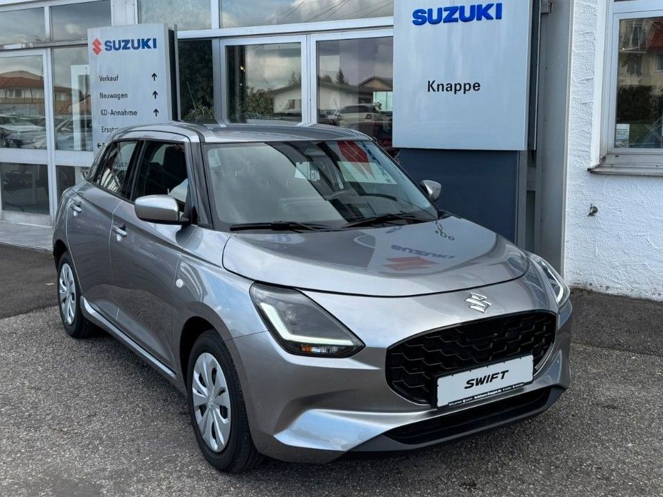 Suzuki Swift Club Rückfahrkamera Applecarplay