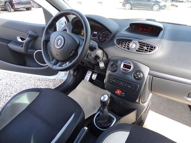 Fahrzeugabbildung Renault Clio III Renault Sport/Bastuck/Klima/Alu/