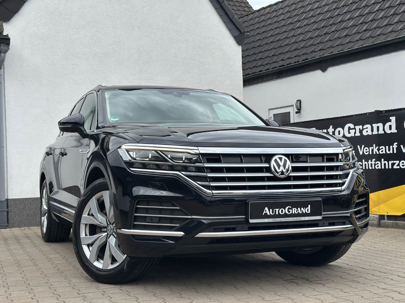 VW Touareg Atmosphere 4Motion*1HAND*Pano*Massage*