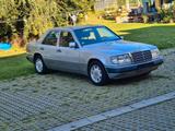 Mercedes-Benz Mercedes w124 E260 - Mercedes-Benz E 260 aus 1992