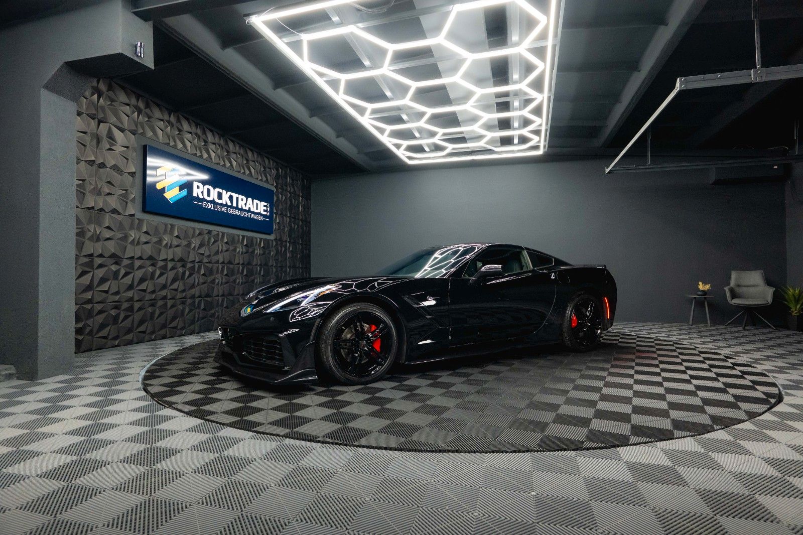 Fahrzeugabbildung Corvette C7 6.2 V8 Stingray Z06-Design Targa Performance