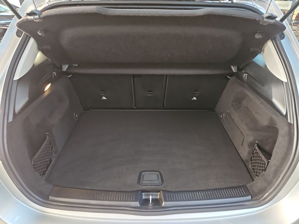 Fahrzeugabbildung Mercedes-Benz B 200 STYLE AHK Navi LED SHZ KAM SpurH ParkAss