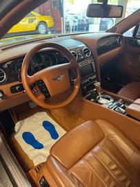 2007 Bentley FLYING SPUR 照片 8