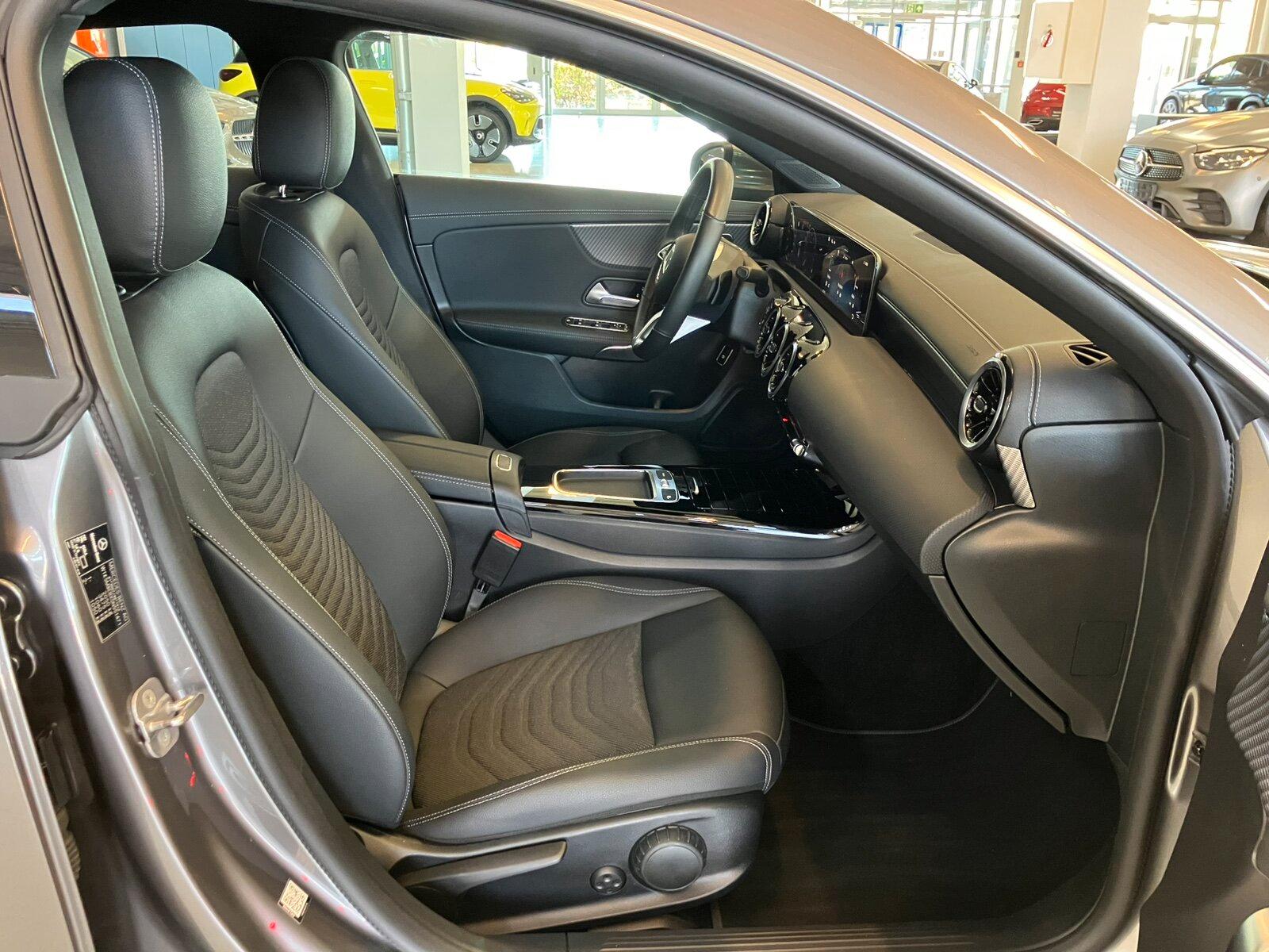 Mercedes-Benz CLA 180 SB Prog RüCam LED WinterP Spur DAB 18 Zo, миниатюра 14