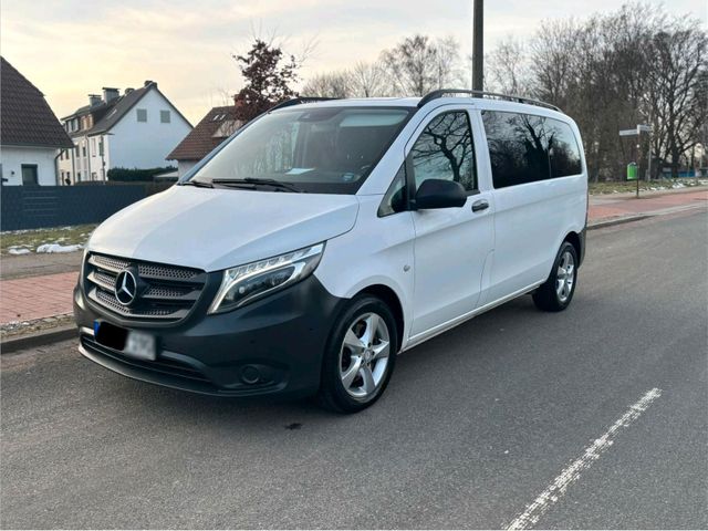 MERCEDES-BENZ Mercedes Benz Vito 119 CDI Tourer  LED Aut...