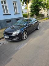 Opel Astra Coupé 2.0 Turbo 16V - - Opel Astra Coupé 16v coup mit Benzin-Antrieb