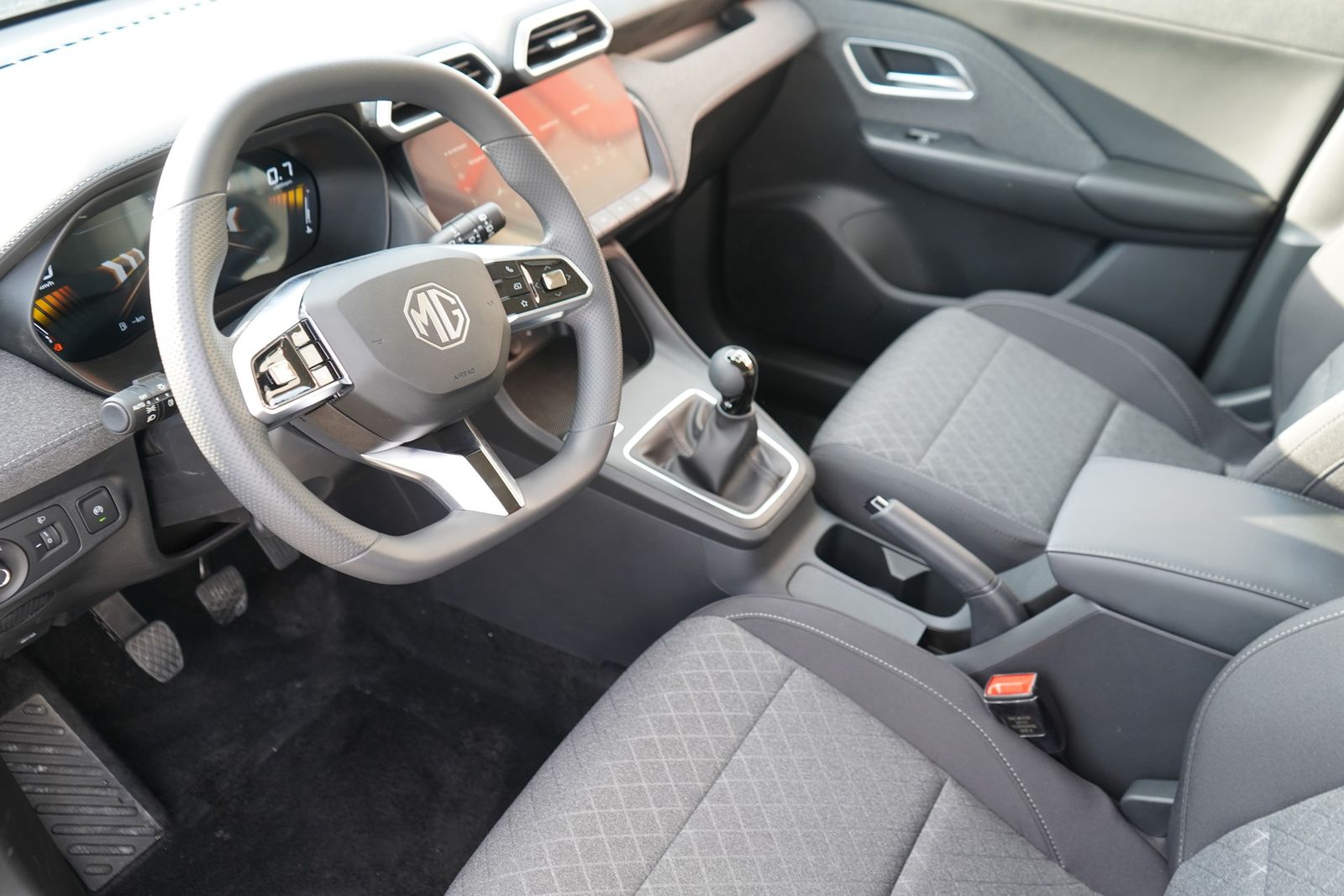 MG ZS