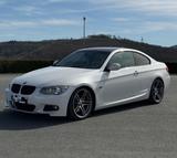 BMW 330d e92 Coupé M Paket ab Werk / Indiv... - BMW 330 aus 2012: 330i