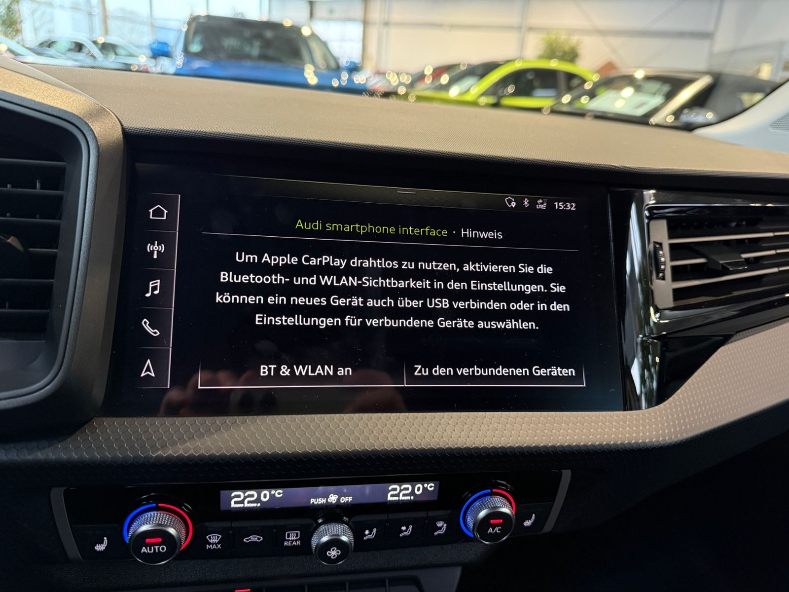 Fahrzeugabbildung Audi A1 citycarver 30 TFSI S line LED NAV SHZ PDC