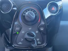 Foto Nummer 19: PEUGEOT 108