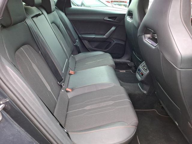 Leon Sportstourer 1.5 eTSI DSG*NAVI*KAMERA*