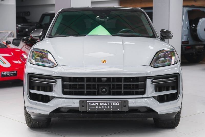 Porsche Cayenne Porsche Cayenne Turbo E-Hybrid imagem 2