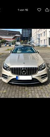 Mercedes-Benz E 300 Autom. - - mit Benzin-Antrieb: Coupe, Gold
