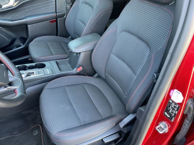 Fahrzeugabbildung Ford Kuga 1.5 EcoBlue ST-Line Autom. AHK, Navi,