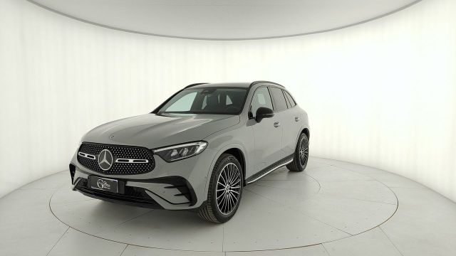 Mercedes-Benz GLC 220 d AMG Line Advanced 4matic