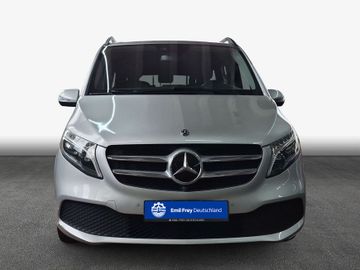 Mercedes V 220 - 3