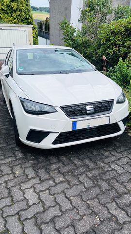 SEAT Ibiza 1.0 TSI 70kW, 8-fach bereift