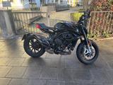 MV Agusta Dragster 800 R | 2023 | TOP ZUSTAND | Scheckheft - Offers