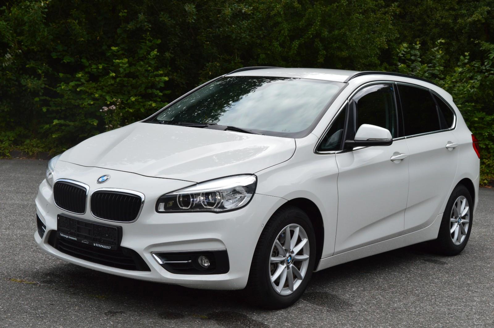 BMW 218 2 Active Tourer 218 i-KLIMA-PDC-KAMERA-NAVI-