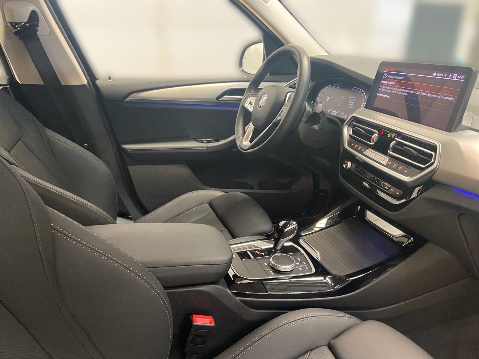 BMW X3 xDrive 20i LED+Sitzhzg.+Kam+PDC+Navi+LMR+ foto 10
