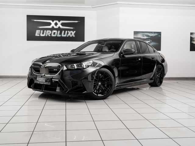 BMW M 5 STOCK/Carbon Exterior/21"/B&W/Comfort Paket