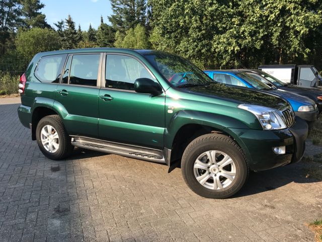 Toyota Land Cruiser 3.0 D-4D -