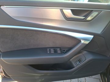 Audi A6 Avant sport 40 °S Line°PGD°LED°360°-RFK°ACC°
