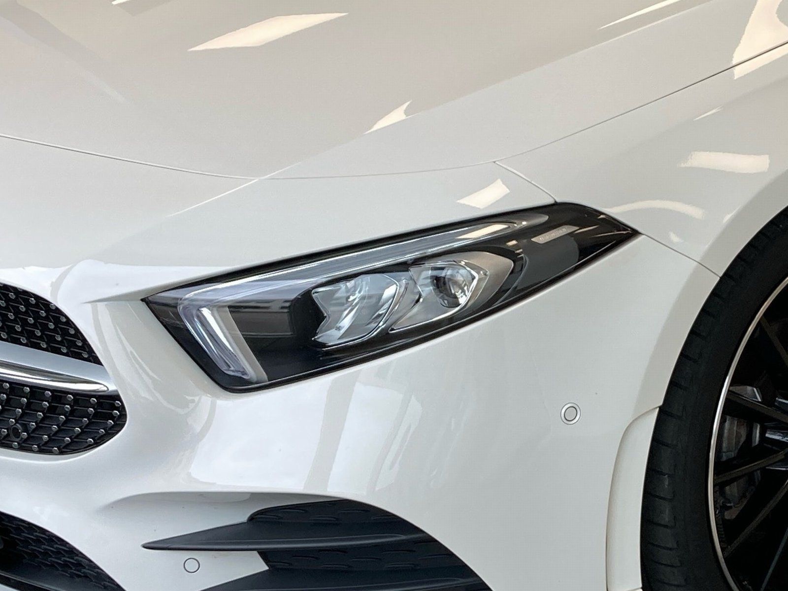 Fahrzeugabbildung Mercedes-Benz A 200 AMG*19"*LED*Kamera*Sound*CarPlay*MBUX-HI*