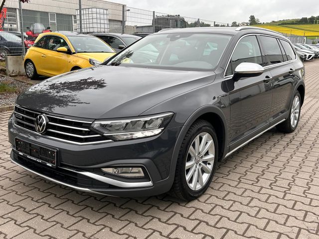 Volkswagen Passat Alltrack 2.0 TDI 4Mot Navi AHK Kamera LED