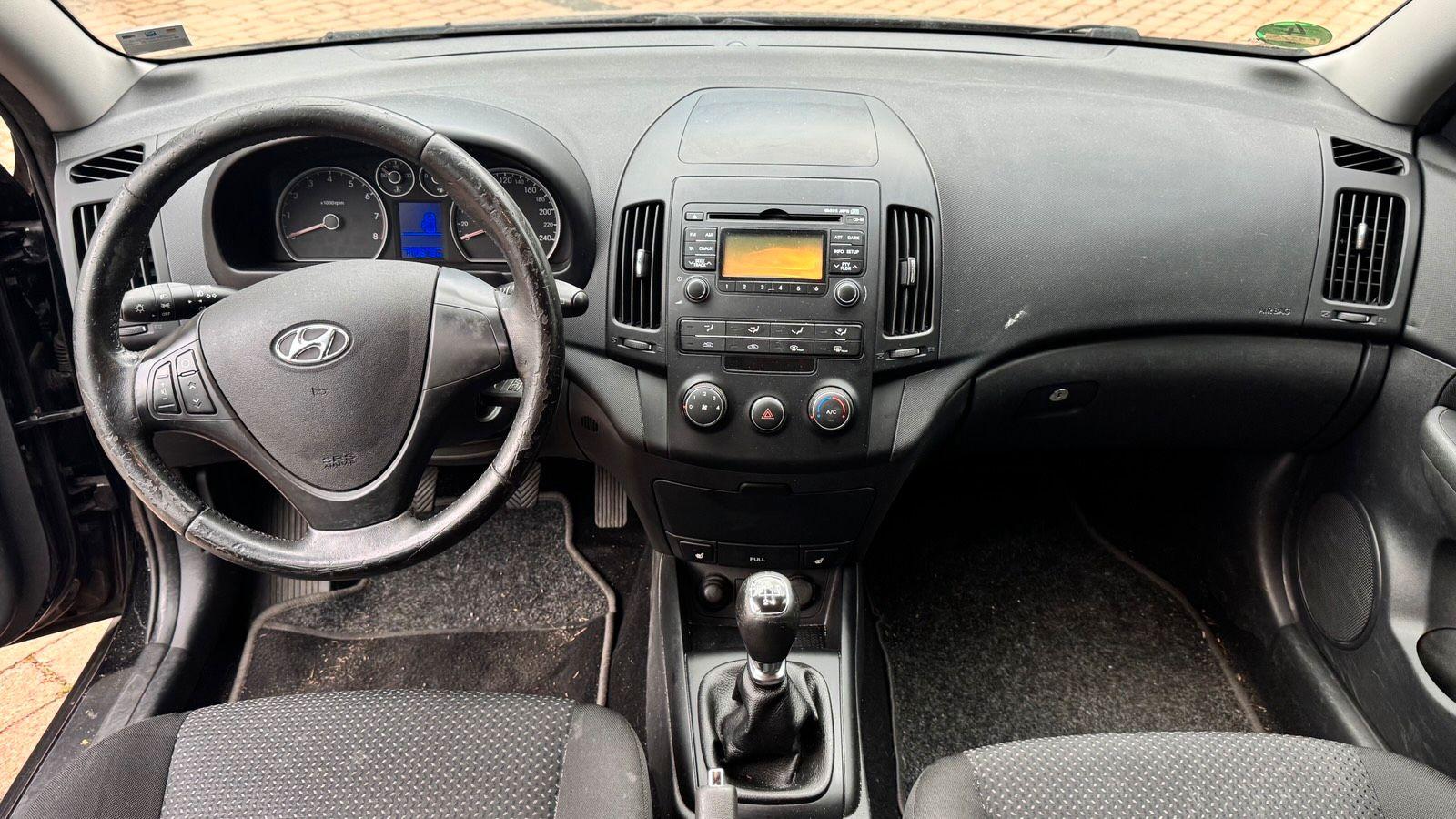 Suzuki Baleno 2012 — photo 10