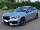 BMW 120d xDrive A Sport Line * HUD * AHK * LED * PDC