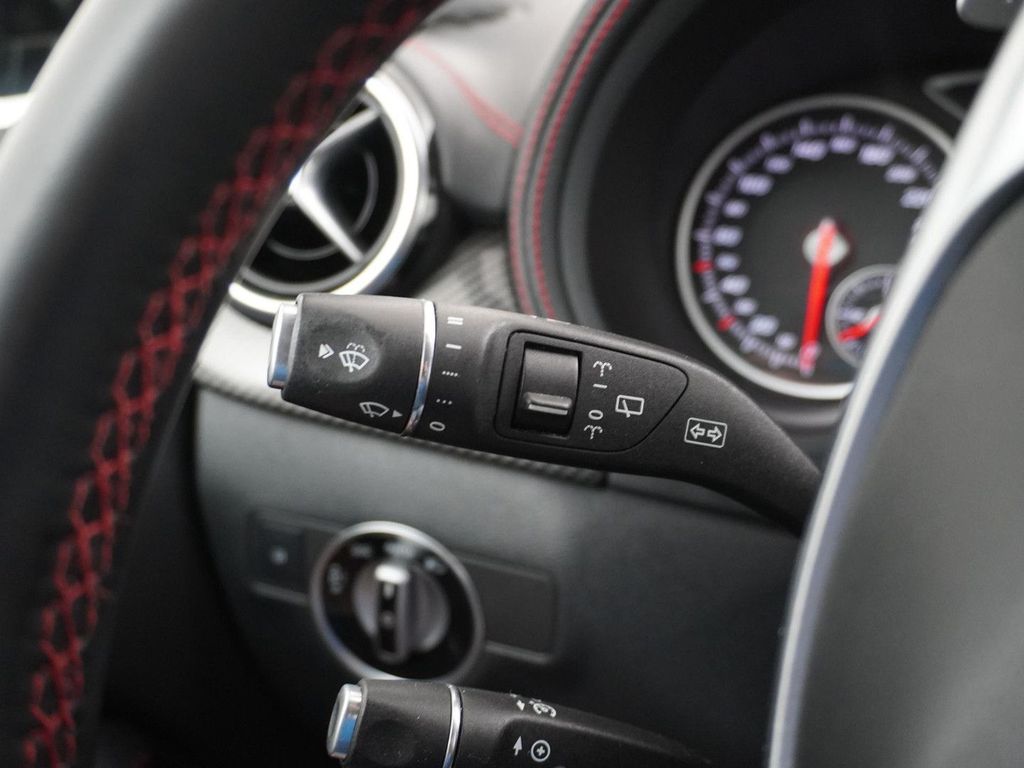 Mercedes-Benz B 250 4Matic Prestige AMG Styling AHK 1500 KG Le