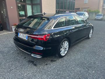 Audi A6 - 6