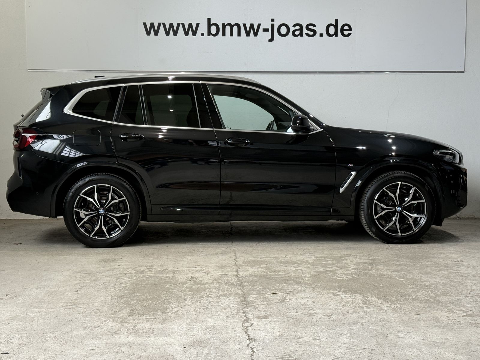 Fahrzeugeinzelansicht 15 Fahrzeugabbildung BMW X3 xDrive20i M Sportpaket | Sitzheizung | M Spor