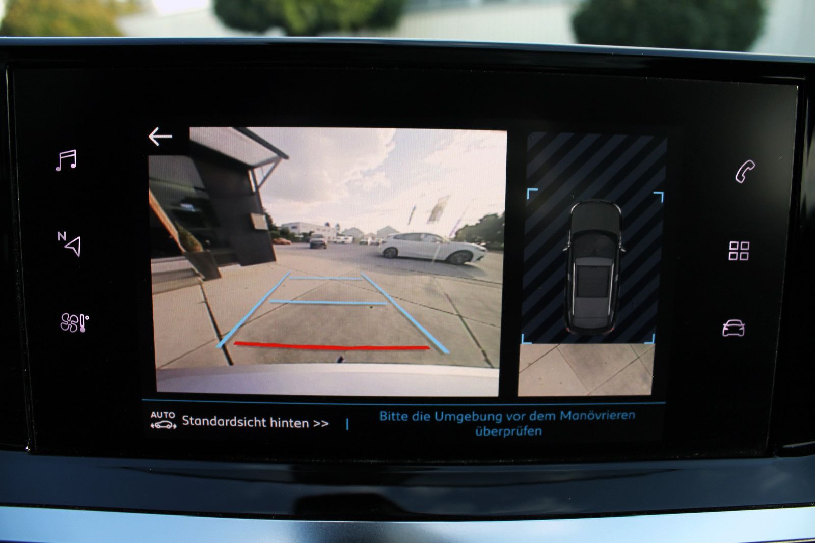Fahrzeugabbildung Peugeot 2008 e-GT 11kW OnBoard LED ACC KAM SHZ BT NAV