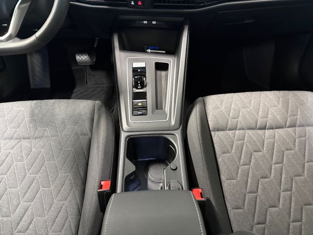 Golf VIII Variant Life 1.5 eTSI DSG LED TRAVEL A