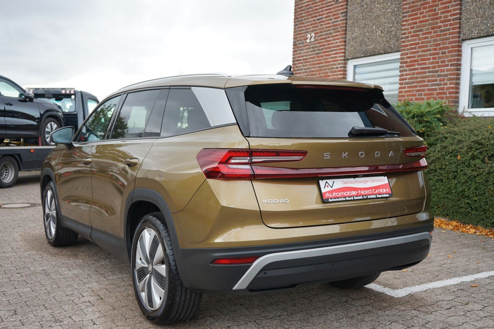 Fahrzeugabbildung SKODA Kodiaq 1.5 TSI Selection 7 Sitzer*Kam*Acc*Pano