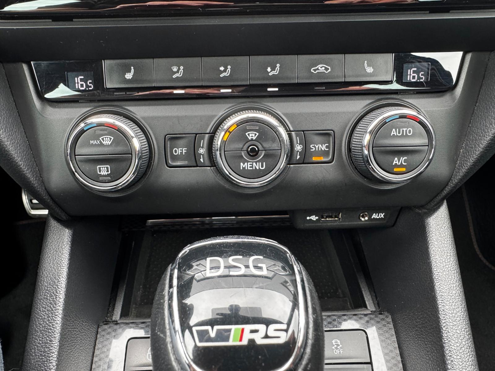 SKODA OCTAVIA - RS - 2.0 TSI 220 CV - XENON - CARPLAY - BVA - PACK SPORT