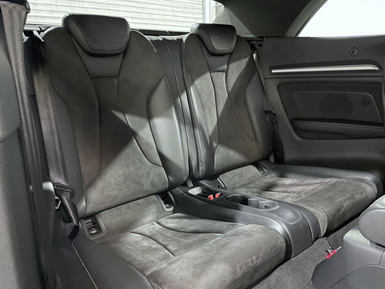 Fahrzeugabbildung Audi A3 S-Line ambition#19Zoll#Bi-Xenon#Tempo#SHZ#PDC