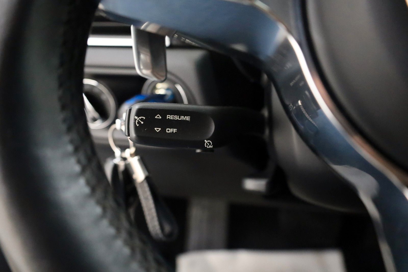 Fahrzeugabbildung Porsche Macan S Diesel,Kamera, Approved Garantie 02/27!