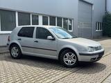 Volkswagen GOLF*1.4*KLIMA*SHZ*TÜV*WENIGKM*ALUFELGEN - gebrauchte VW Golf aus dem Jahr 2000