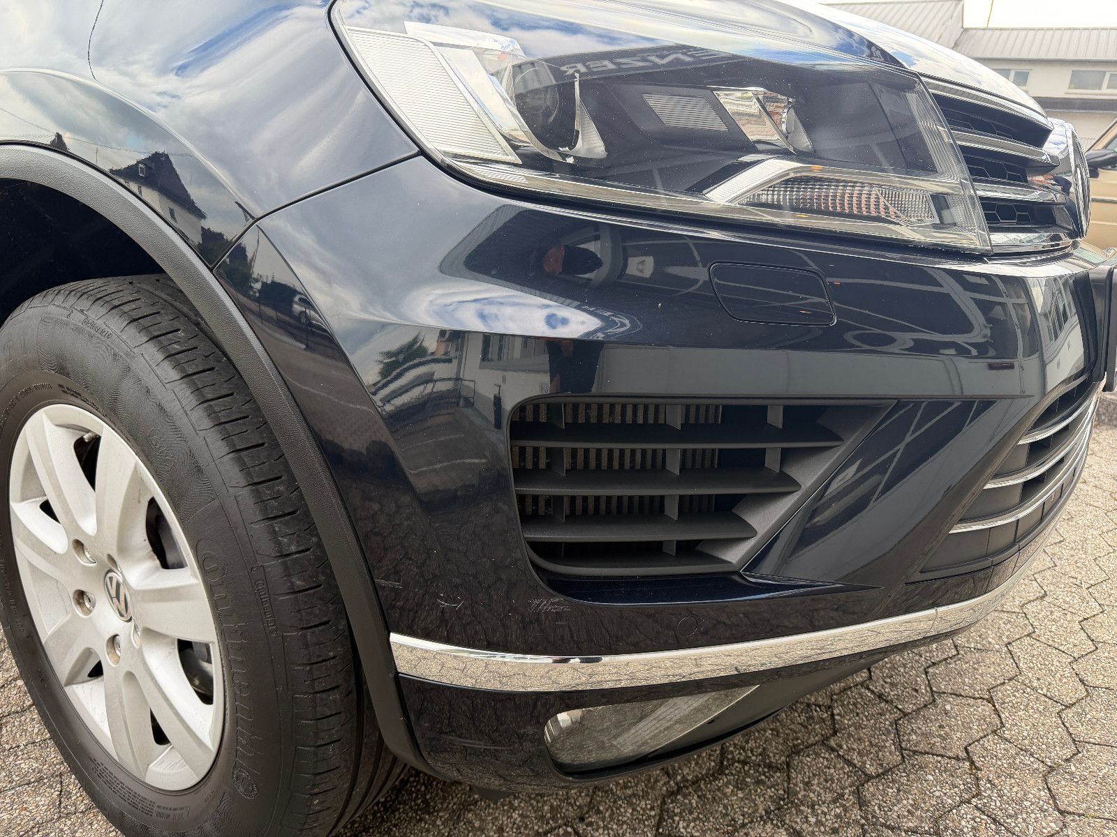 Fahrzeugabbildung Volkswagen Touareg V6 TDI Terrain Tech 4Mot/NAVI/LED/LEDER