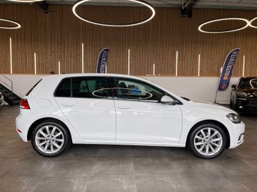 Volkswagen Golf VII Lim. Highline 1.5 TSI *1.HAND*LED*AHK*
